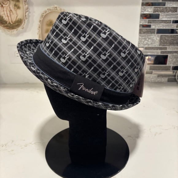Fender Guitars Fedora Hat Unisex Size S/M Axe Plaid Strat Stratocaster New - Picture 2 of 8